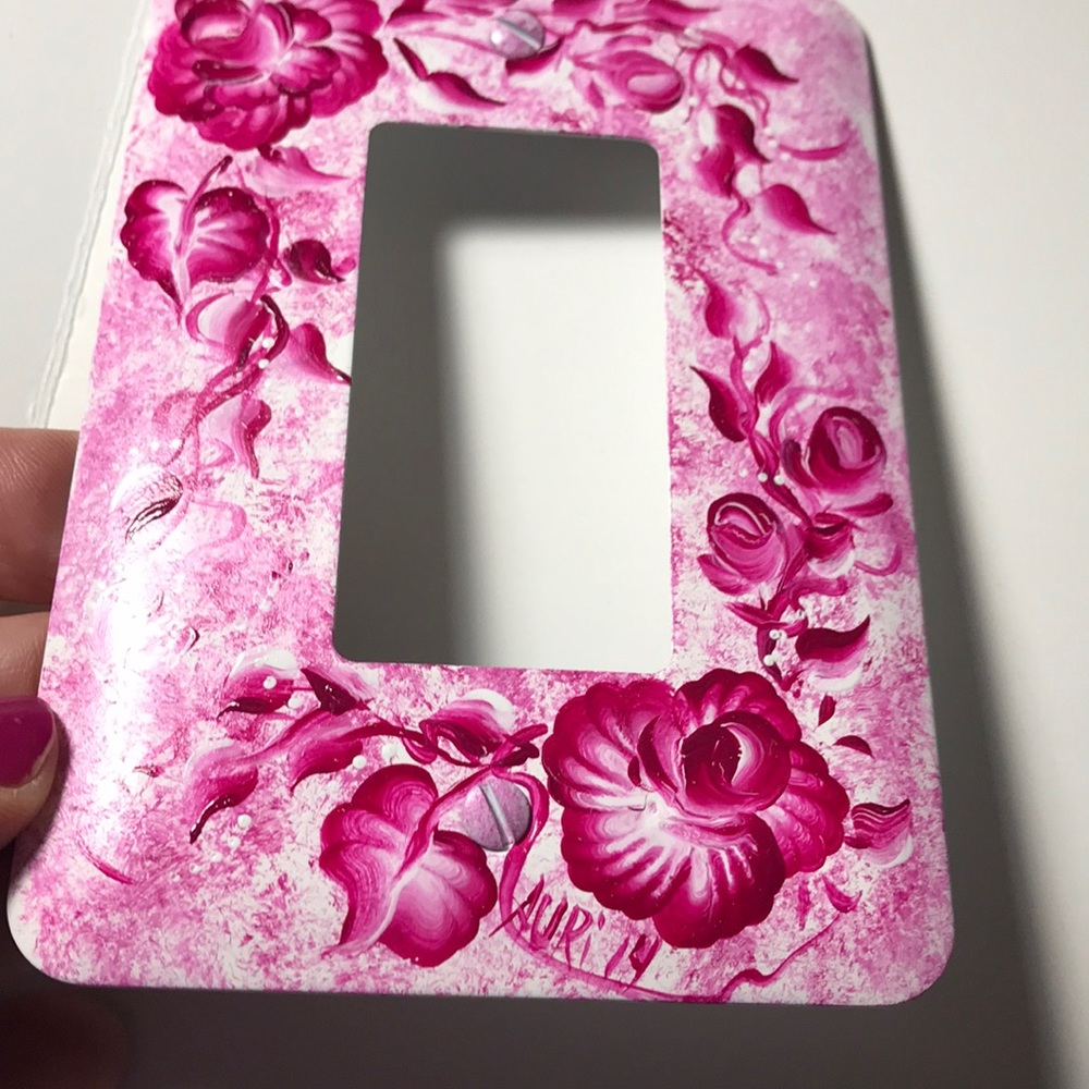 Hand Painted Rocker Switch Plate - Roses Signed - Picture 6 of 7